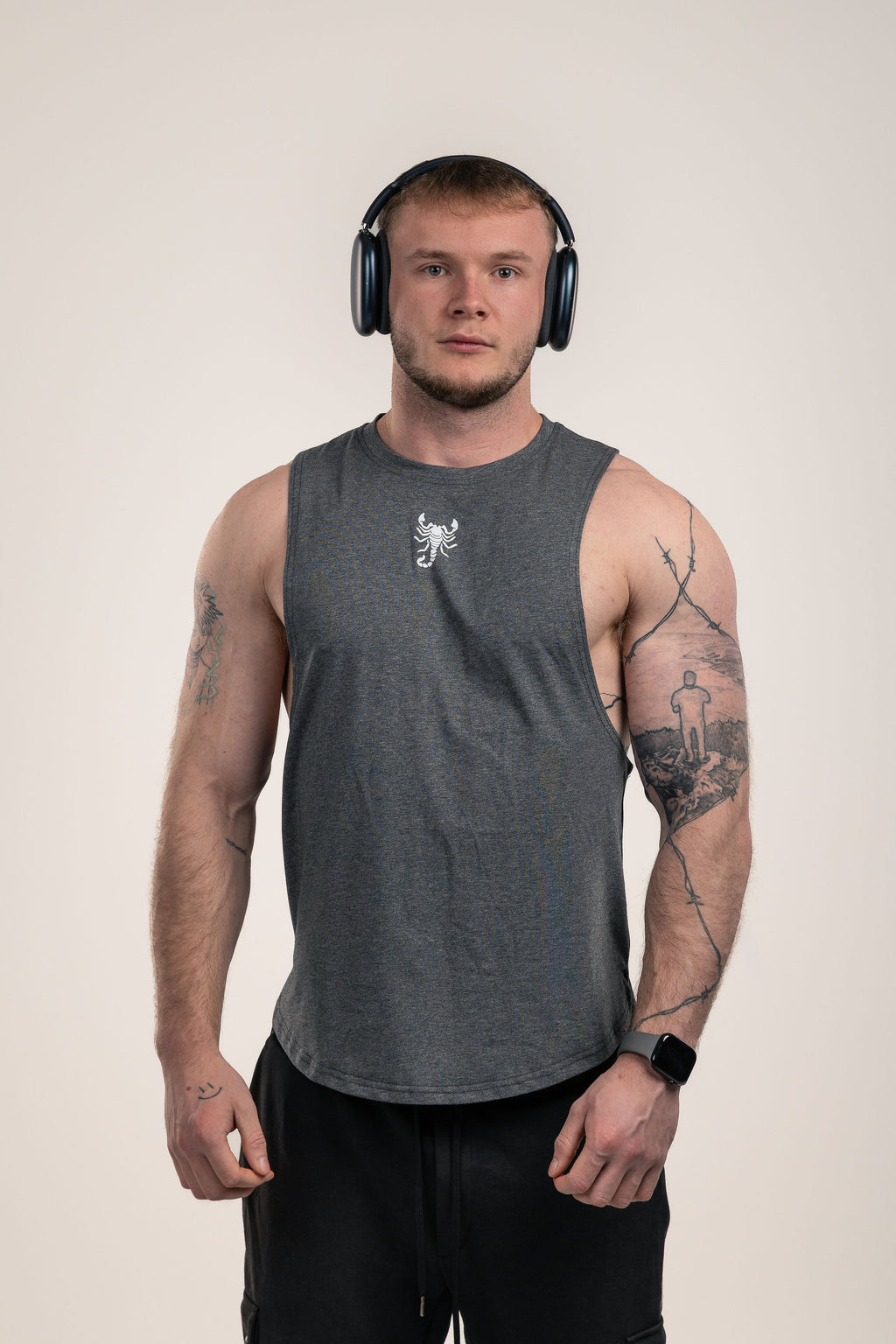 Dark Grey Round Neck Sleeveless Vest