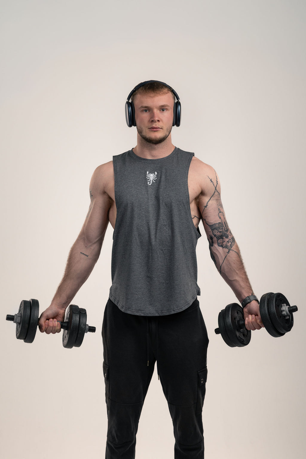 Dark Grey Round Neck Sleeveless Vest