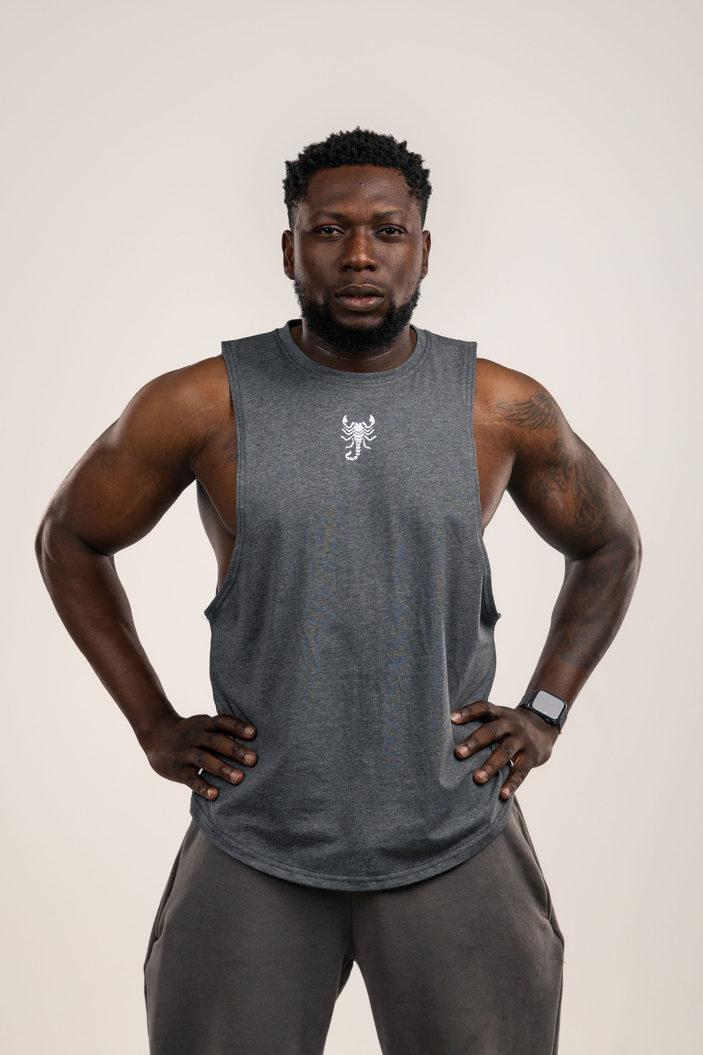 Dark Grey Round Neck Sleeveless Vest